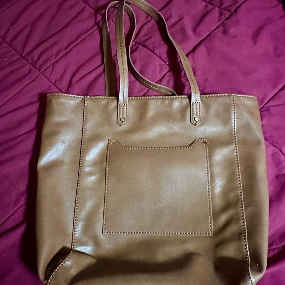 Large brown tote purse